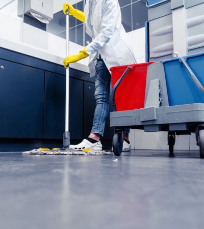 Store Cleaning