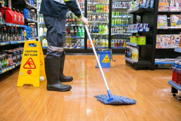 Retail Store Cleaning